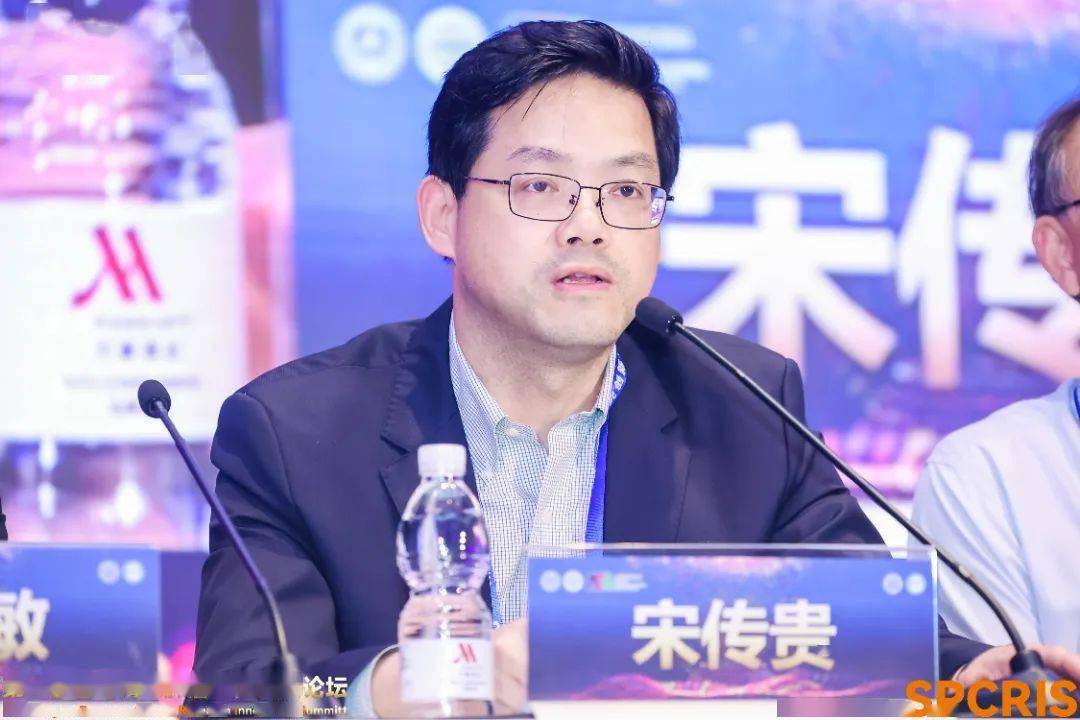 宋传贵教授讨论图江一舟教授带来题为《新一代抗体偶联药物(adc)开启