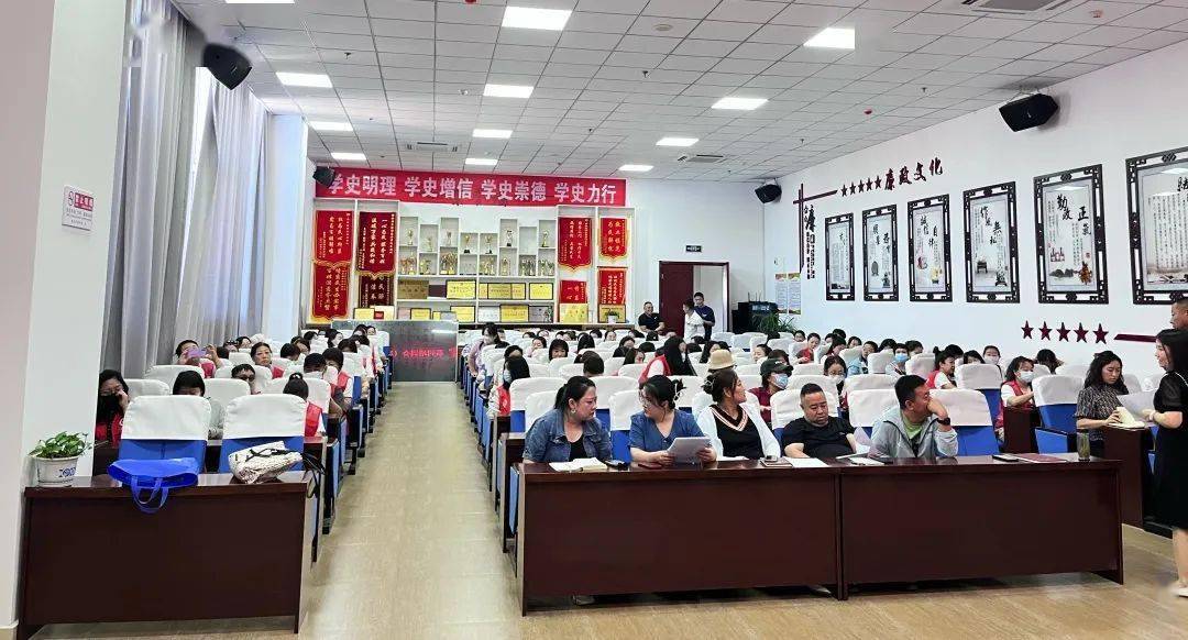 新城区消防救援大队：大培训给网格员“充电”提升消防业务能力