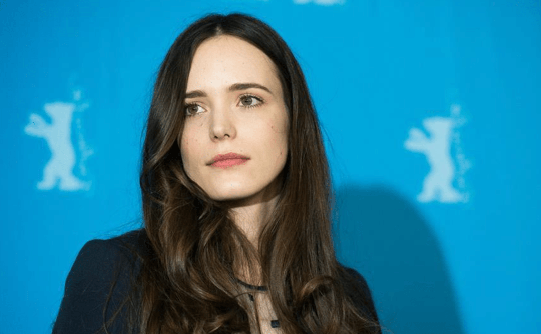 英法混血,模特出身,一脱成名?私底下的她原来是个"文艺青年"!