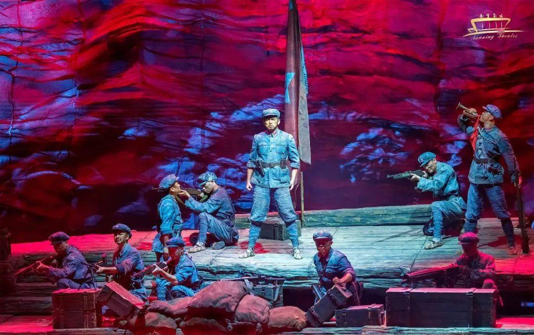 8 星光影剧院 | "沉浸式"情景党课《血色湘江》:触摸信仰之光 汲取