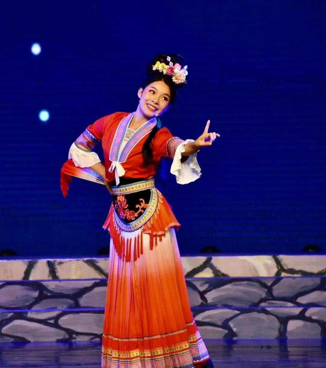 壮族小姑娘——刘三姐来啦!_演出_柳州_名城