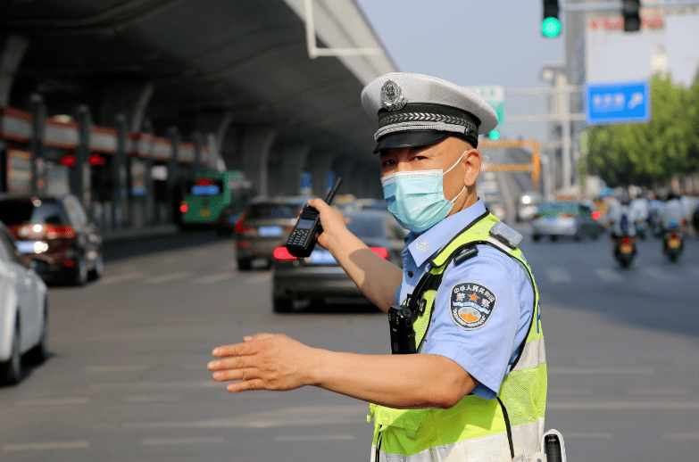 網絡配圖限行區域海港區和秦皇島開發區:禁止在興凱湖路(不含)以東,老