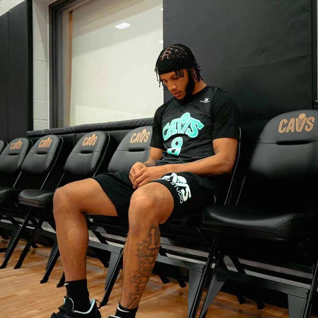 骑士球迷必入,cavs by arsham网格球衣球裤上架!_daniel_训练_时间