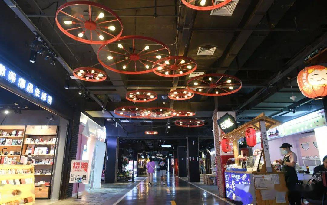 走进长春!100个网红打卡地之吾悦广场_街区_时光_引擎