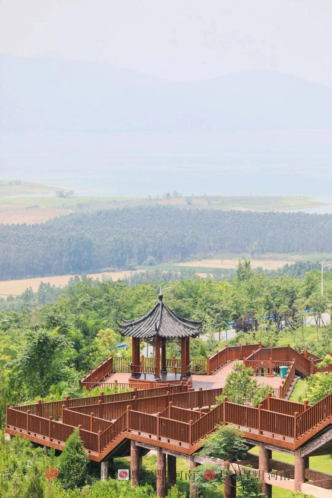 汤山公园总占地面积约5000亩,是一个以移民文化为主体,集科普教育