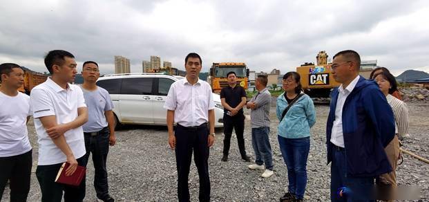 王金源调研平坝区第三小学项目建设推进情况_区直_部门_教育