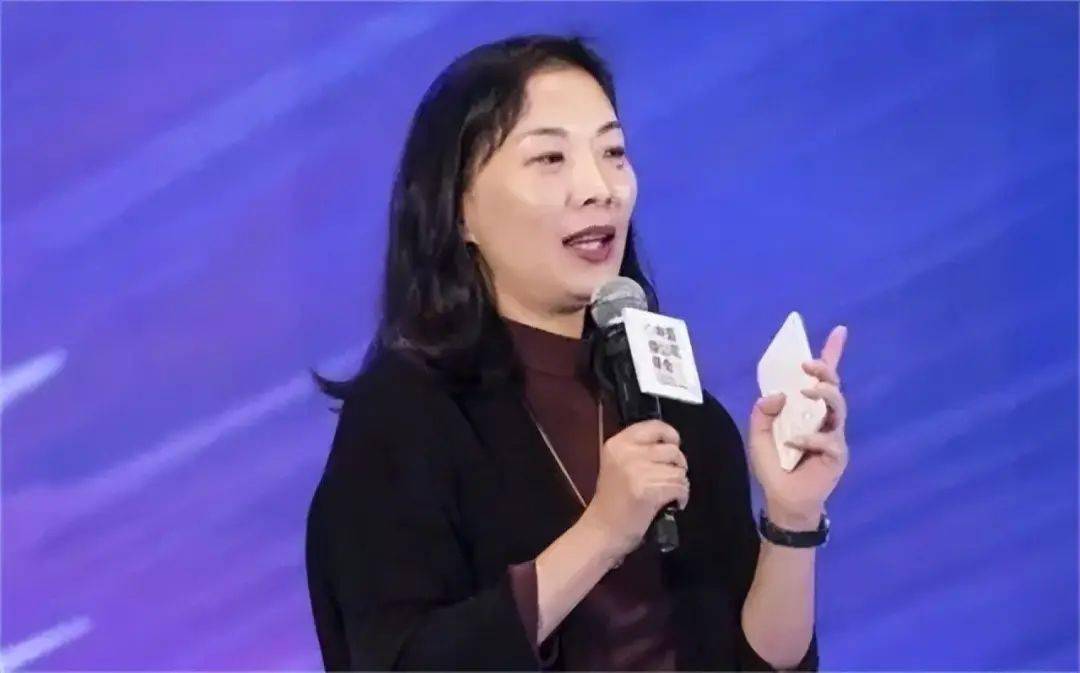 童文红:当年阿里的前台,马云给她0.2%股份_公司_工作_行政