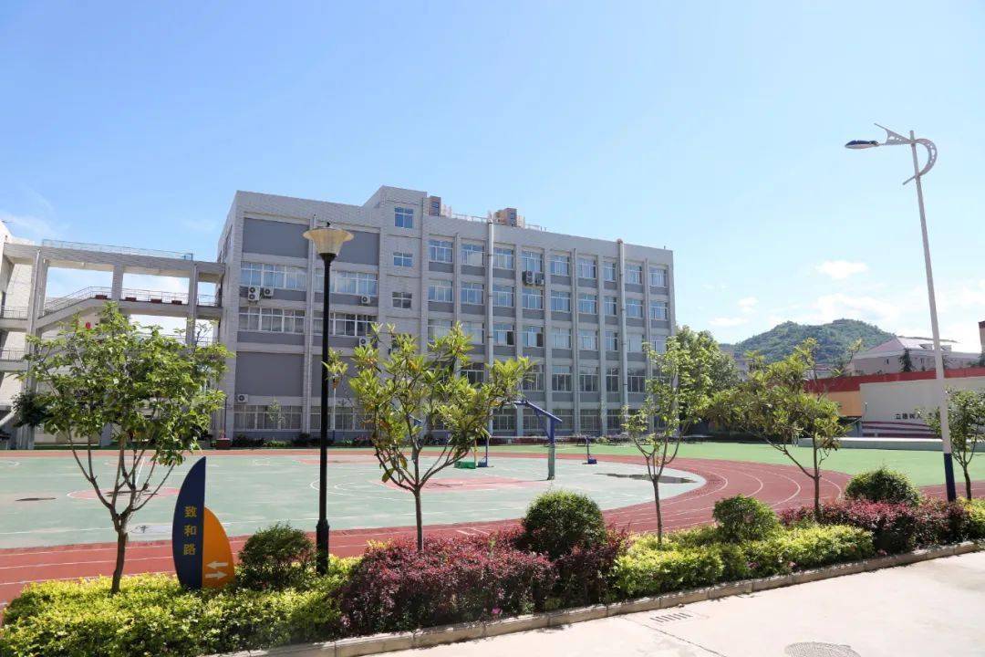 宝鸡市姜谭高级中学图片