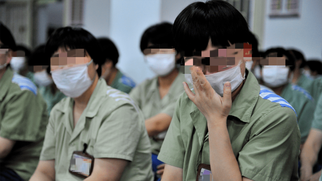 高墙内的重要日子,她们是怎样度过的……_丁媛_孟佳_赵丽娟