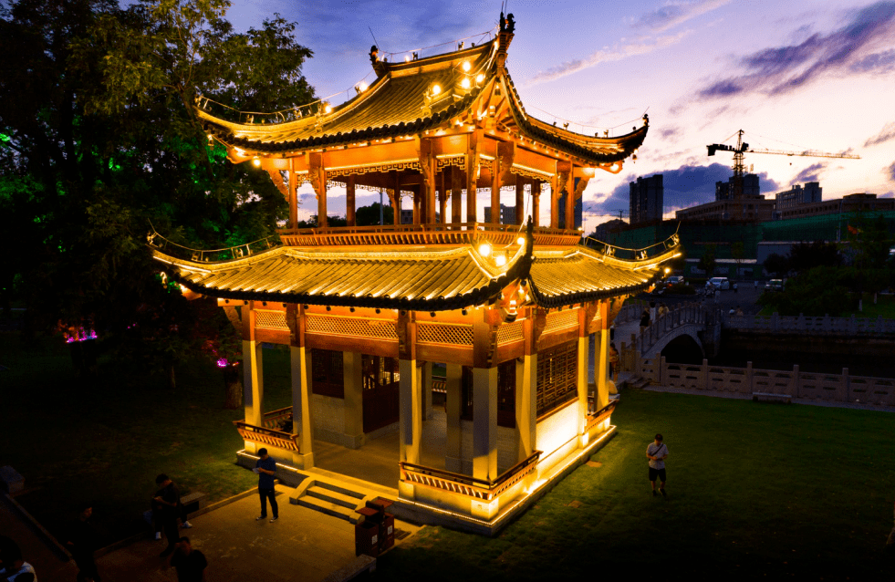 安徽休宁:晚霞映美万安阁_休宁县_美景_公园