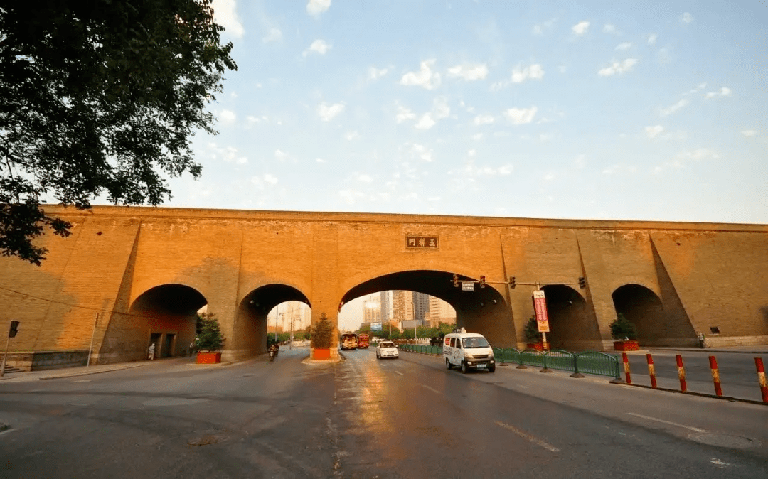 缅怀革命英雄 传承红色精神 纪念十二烈士_西安_玉祥门_人民