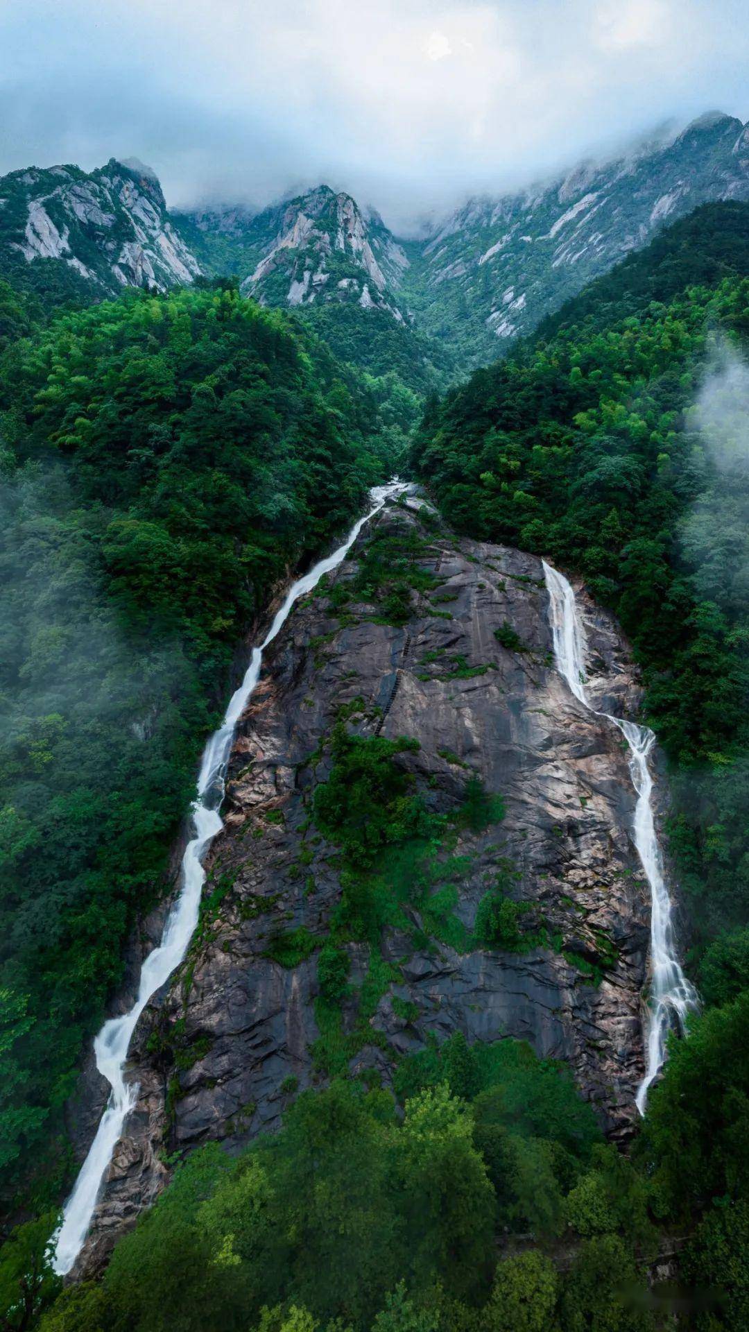 黄山三瀑图片