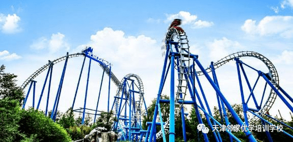 《金面王朝》大型神话演出 欢乐研学一日营_游客_人群_身高