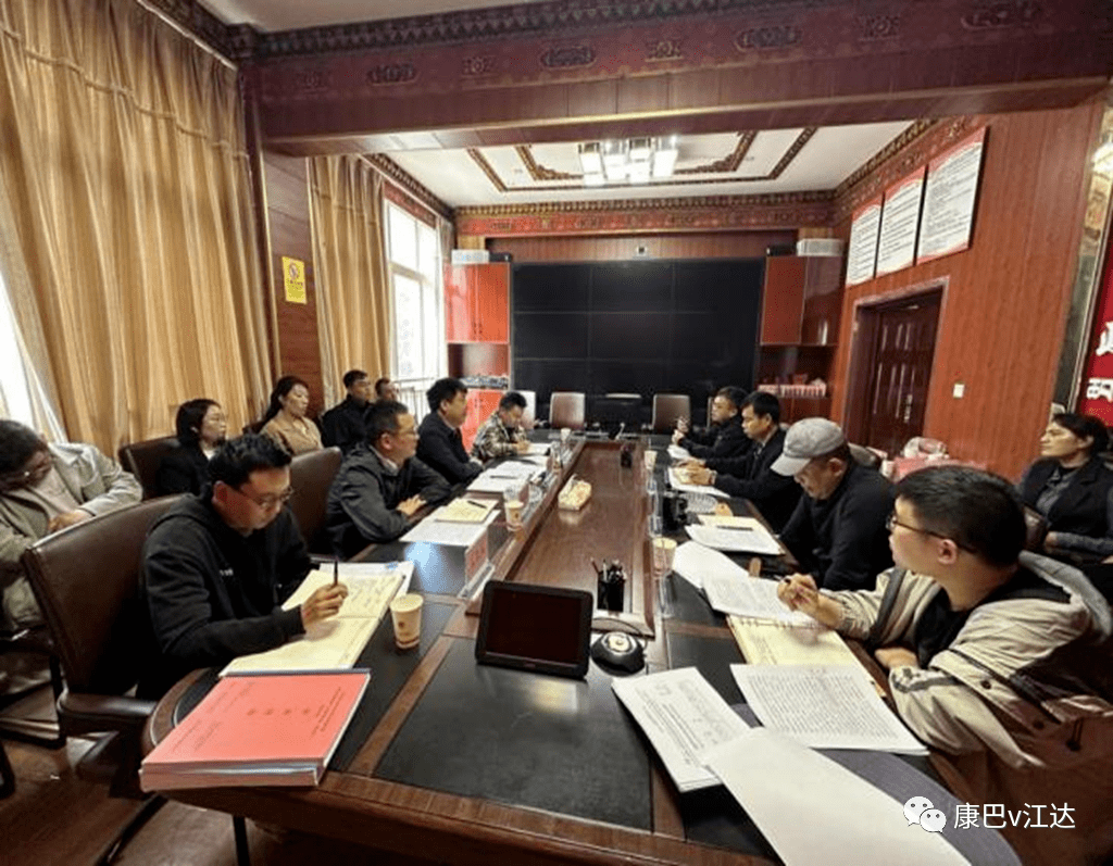 县政府副县长,增收工作专班副组长提宝泽仁同志参加会议并向督导组