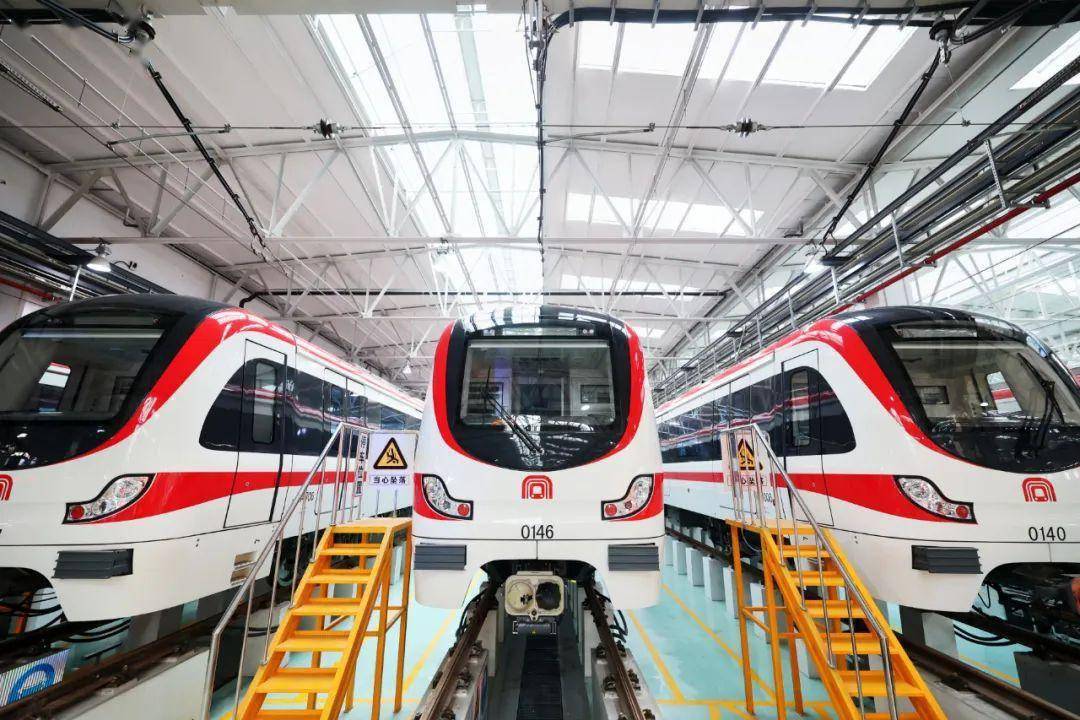 虞爱华与基层代表试乘1号线三期首发列车_运营_合肥_郭如琦