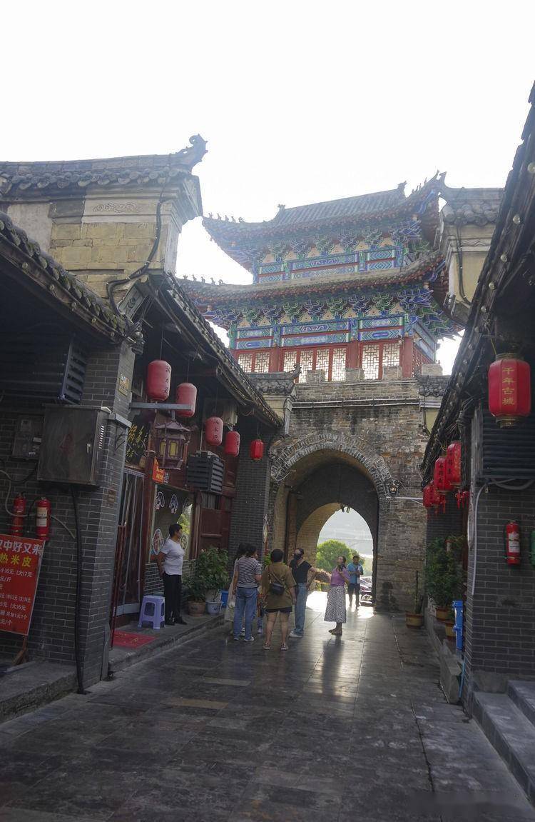 陕西安康线路:紫阳云上中青,洞河镇,老戏楼,石泉秦巴风情园,古街