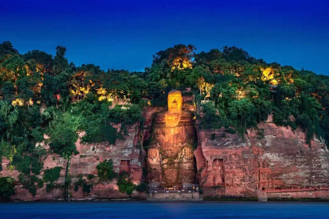 乐山大佛景区优惠来啦_凌云_三江汇流_文化