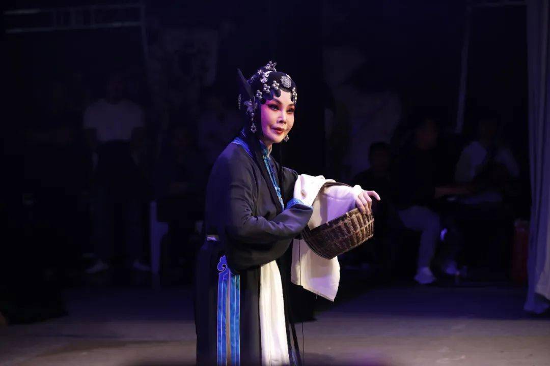 梅花奖获得者杨升娟中国戏剧梅花奖获得者张涛中国戏剧梅花奖获得者侯