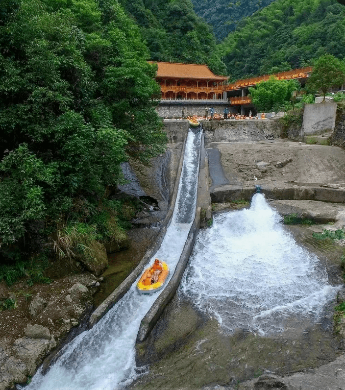 湘江源头纳凉去