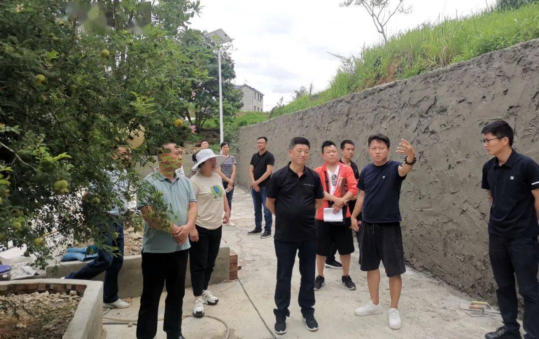 罗朝光要求,要树立良好的美丽乡村旅游形象,打造优质