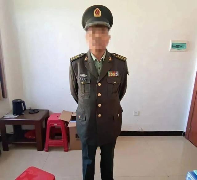 冒充特种部队军官,诈骗多名女性,假大校被判刑11个月_军人_朱某_军服