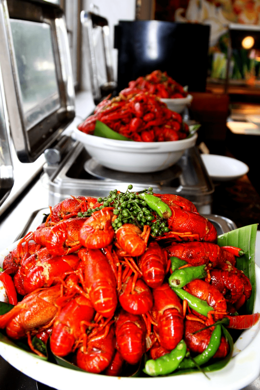 【上海大厦】06268起/位--外滩五星地标小龙虾宴:十三香,椒盐,蒜泥