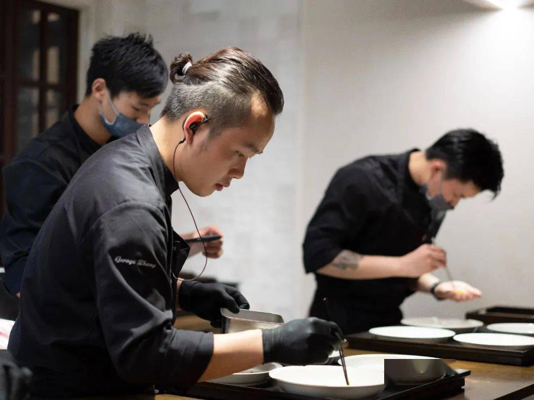 专访广州新晋米其林一星餐厅兰亭永厨师长张健:摘星不是终点,而是继续