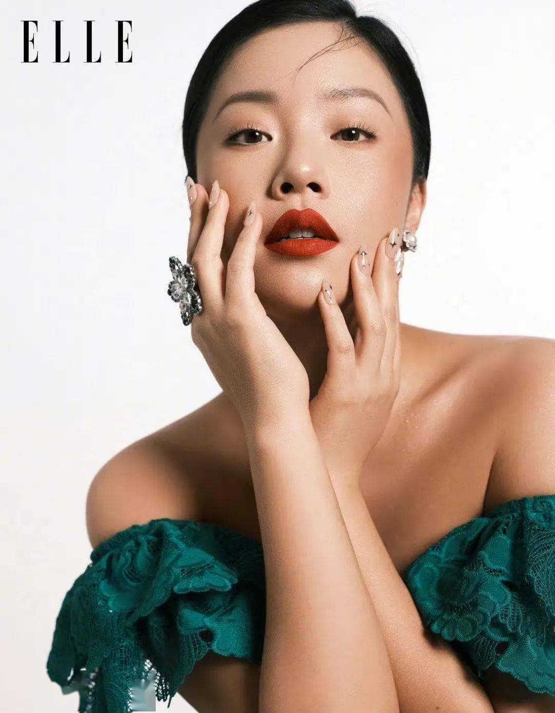 14赵今麦周末画报松弛感封面大片# 赵今麦 x《周末画报》#07.