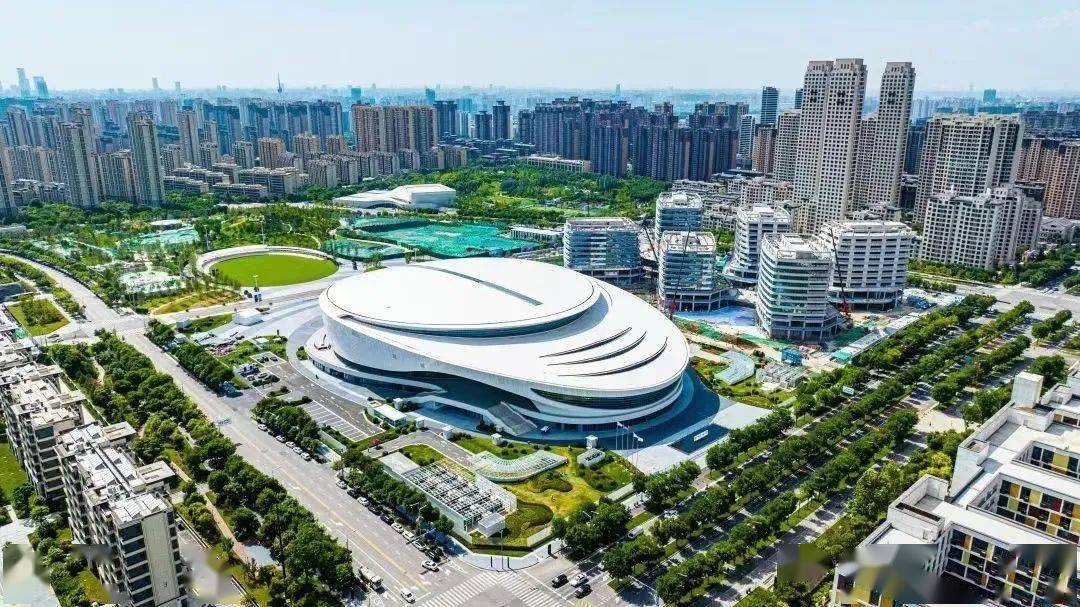 探秘博物馆之城：历史与现代交融的艺术殿堂