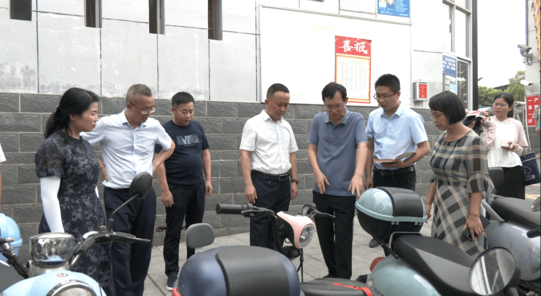 刘学军检查教育工作_万载_项目_事业