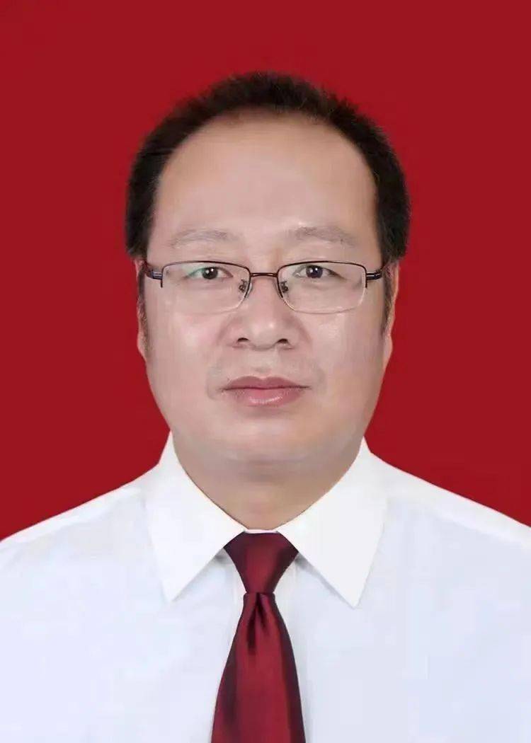 3.吴桂香,女,46岁,柞水县曹坪镇中庙村村民.