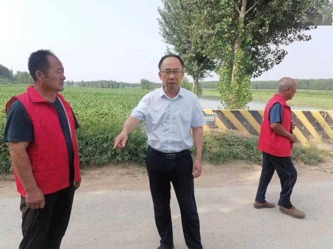 7月18日,夏津县副县长郑保根到渡口驿乡,郑保屯镇,香赵庄镇,东李镇,第
