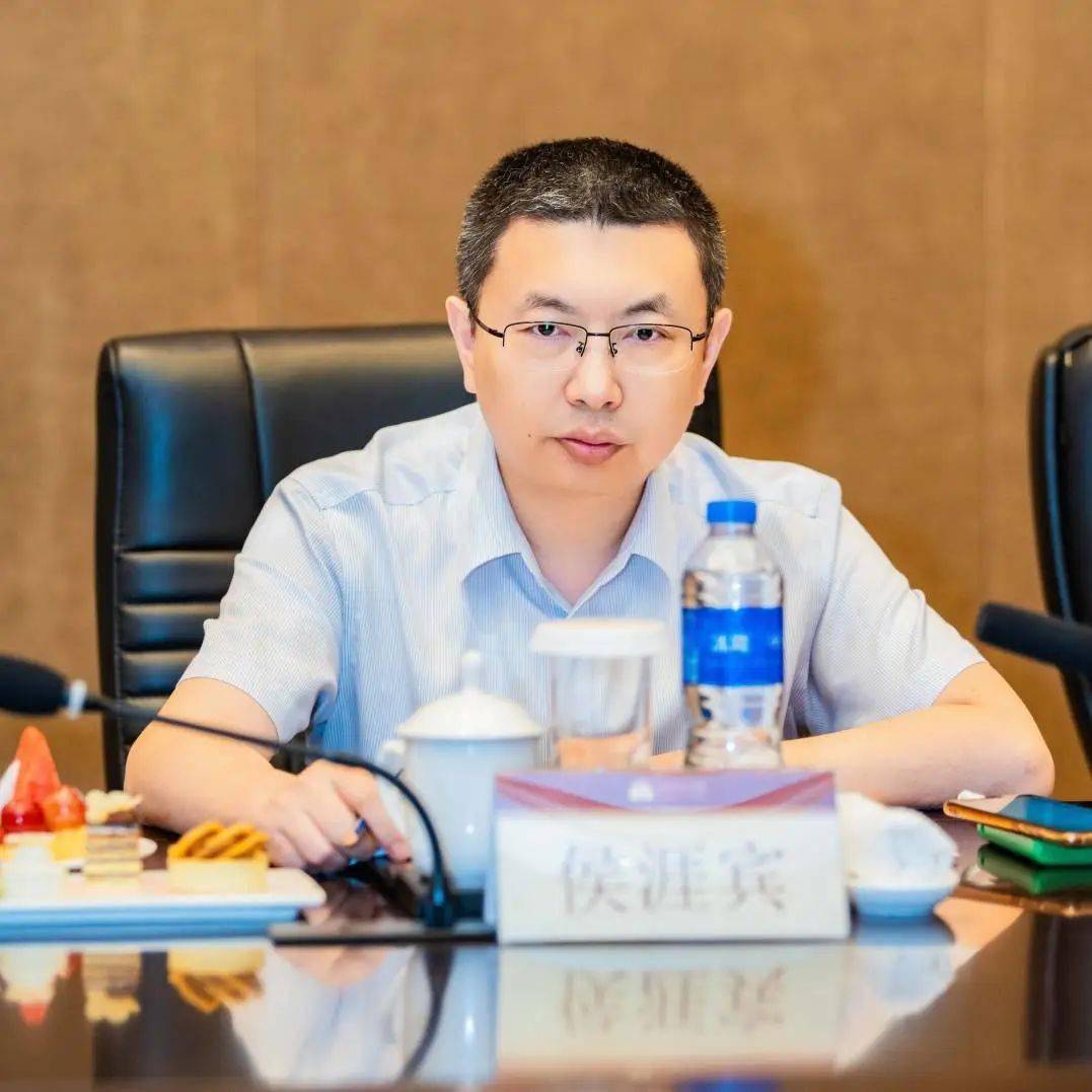 侯涯宾郭虎清丁伟民苏基华张吉陵吴艳周标周秋红彭凯丰李国浩冯浪形势