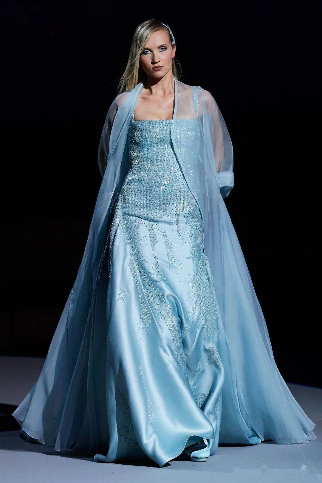 秀场| julien fournie 2023 秋冬高级定制时装秀_趋势_星标_设计