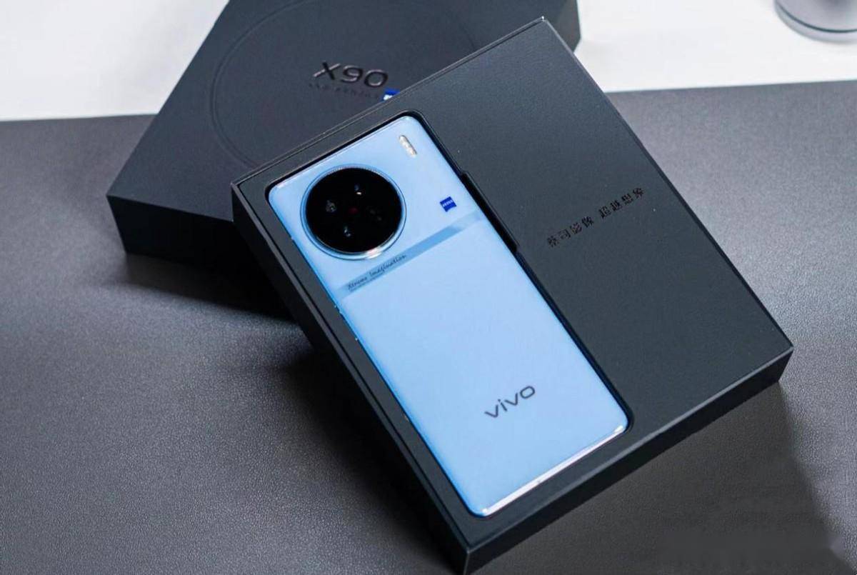 vivo x100首发天玑9400芯片,3nm工艺,跑分达到140万_处理器_搭载_新