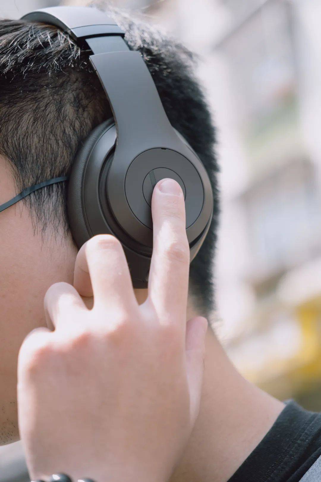 beats studio pro 上手体验比 airpods 更「开放」的降噪耳机