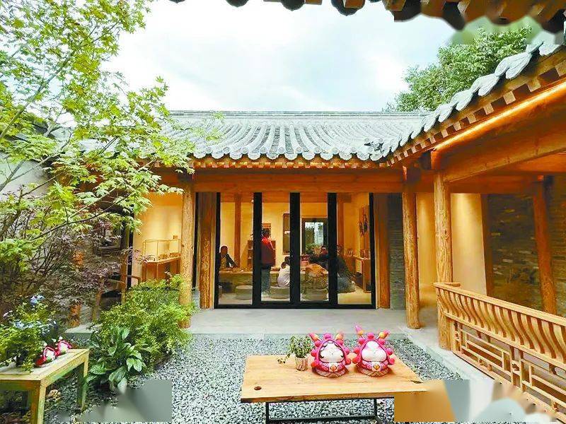 胡同里的艺术空间,小而精美_画作_天桥_马海