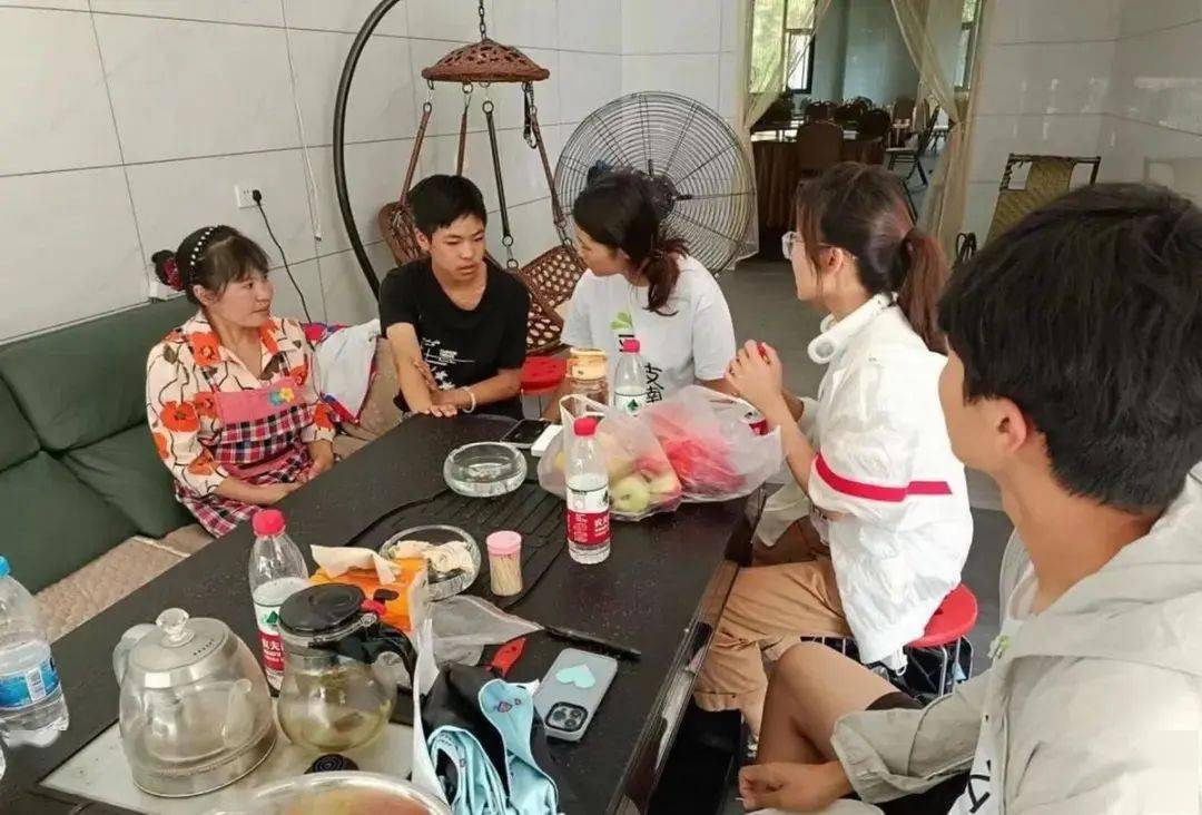 山东烟台大学生到大关县玉碗镇中小学支教工作圆满结束_活动_课程