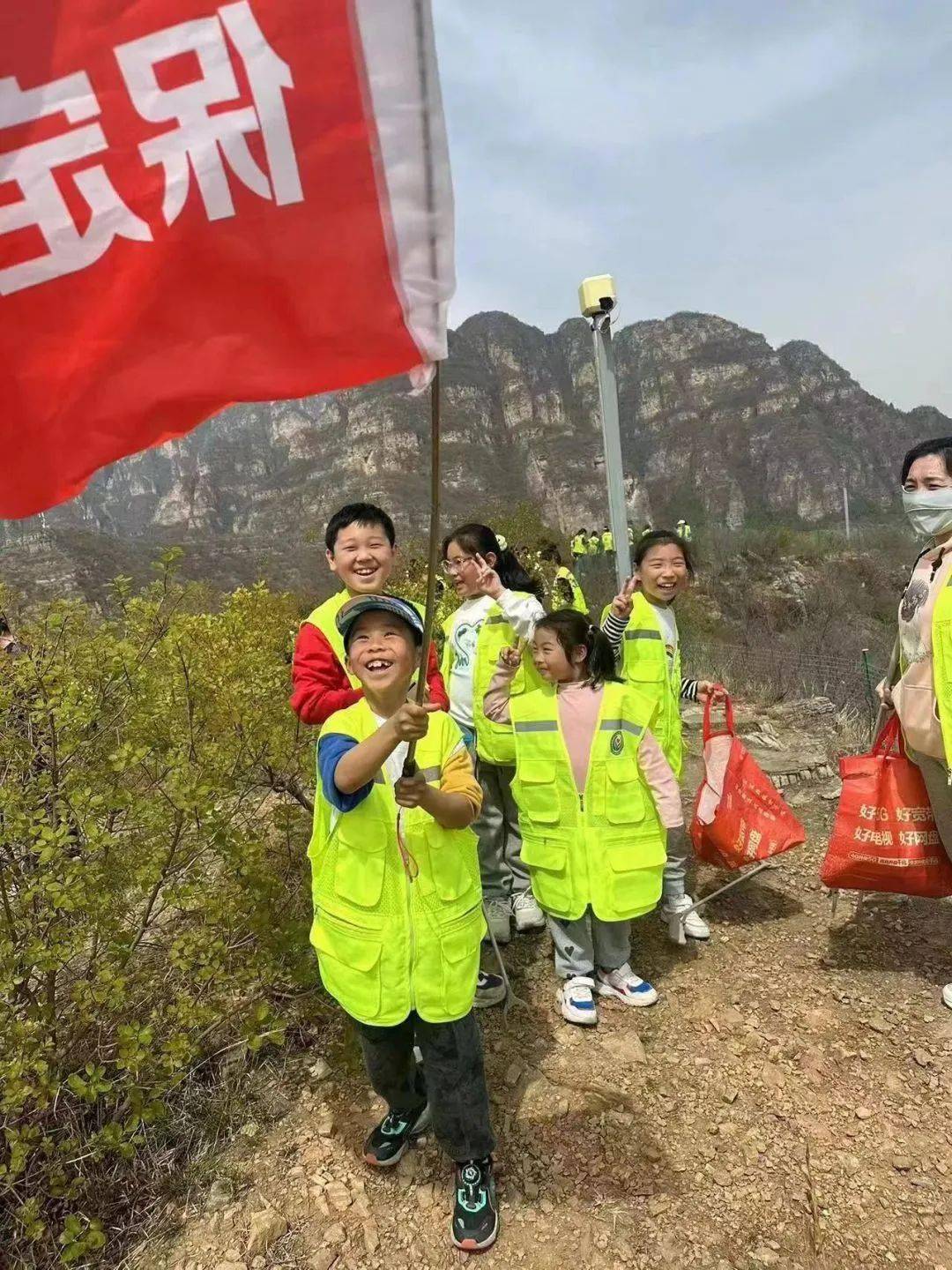 景区吹起文明风保定易县狼牙山多元倡导文明旅游