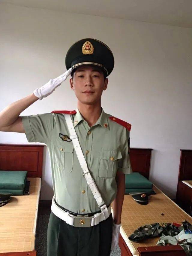 他们在物业服务中续写荣光 | 融创物业退伍军人风采展示_工作_业主