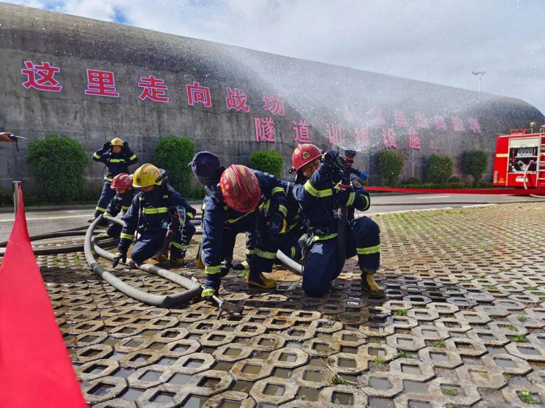 【保山消防】圆满完成第二期全省初中级指挥员专业化培训建筑火灾扑救及EMT模块培训考核