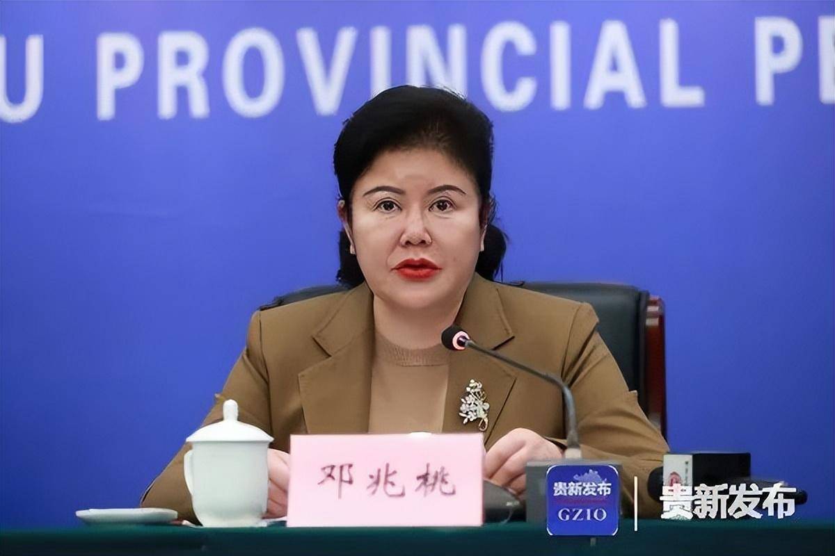 邓兆桃_华静_南京市