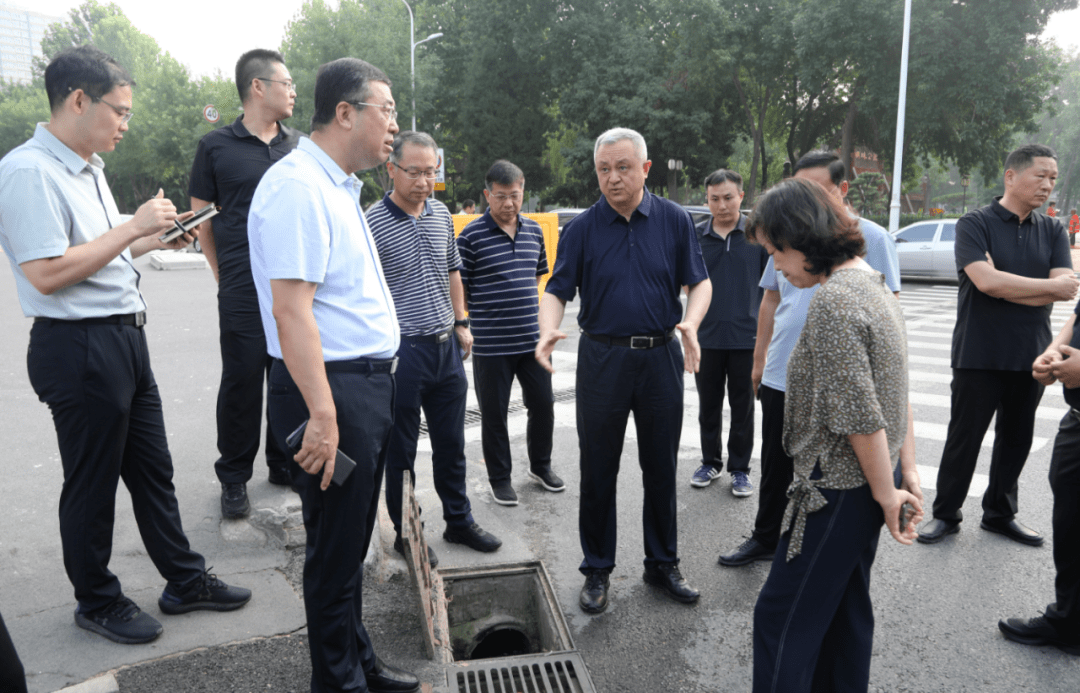 郑巍副市长调研我市城区积水点改造工程_排水_施工_二环路