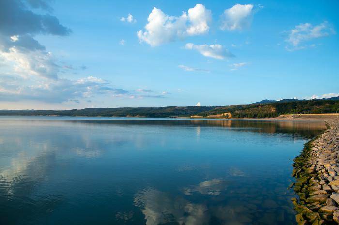 图话丨娄烦夏日汾河水库美如画_水面_展开_画卷