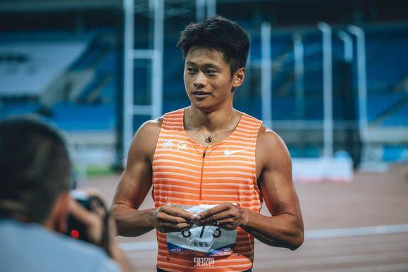 谢震业无法撑大旗专注100米或更好_张培萌_成绩_男子