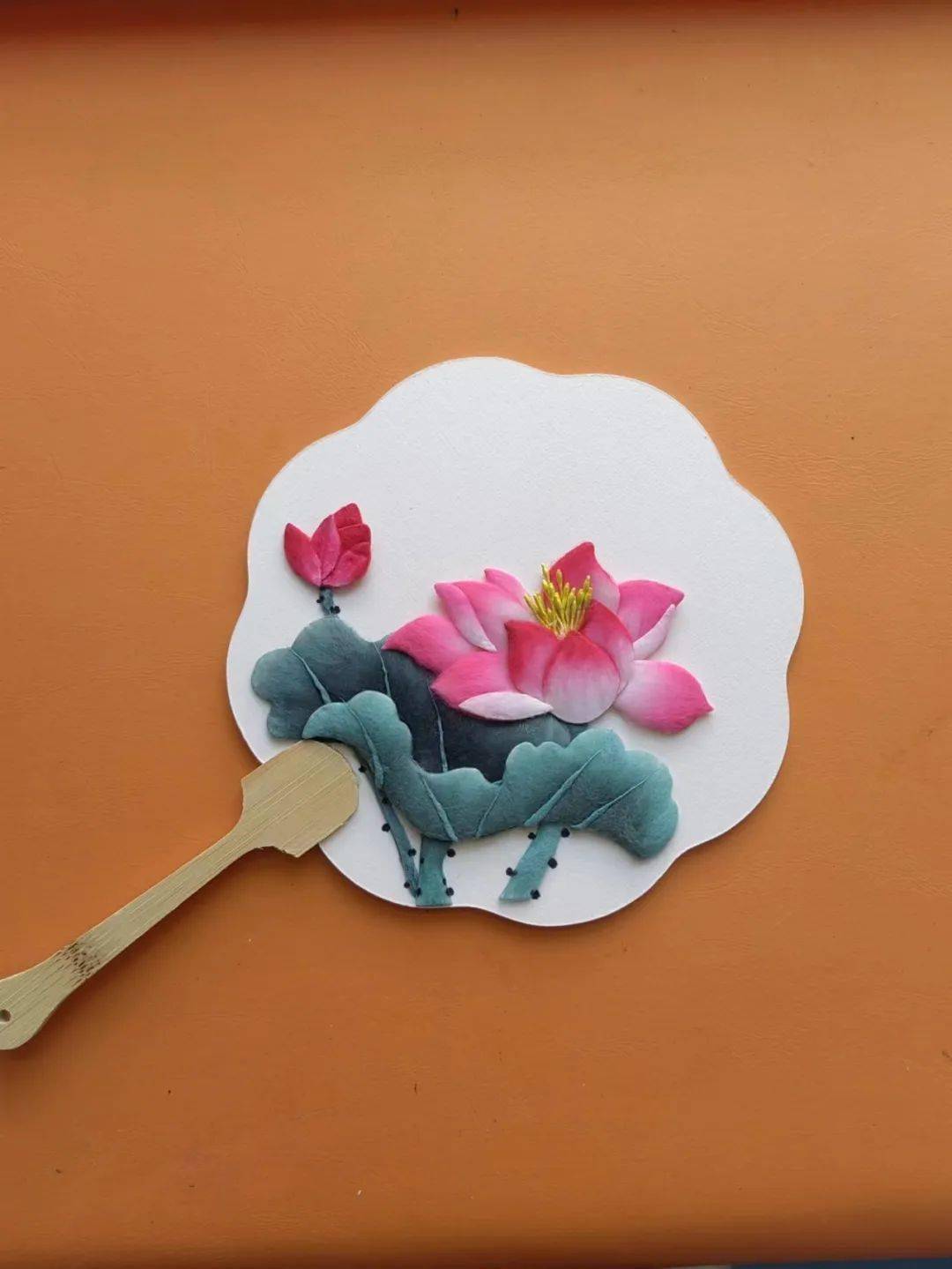 乡村振兴巾帼行动 | 太白刘小侠棉絮画:染"清莲花开"