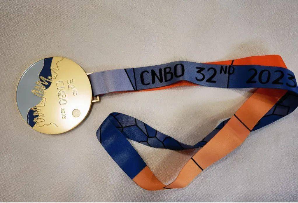 胶州这个小姑娘斩获全国生物奥赛金牌_鲍韵涵_竞赛_学科