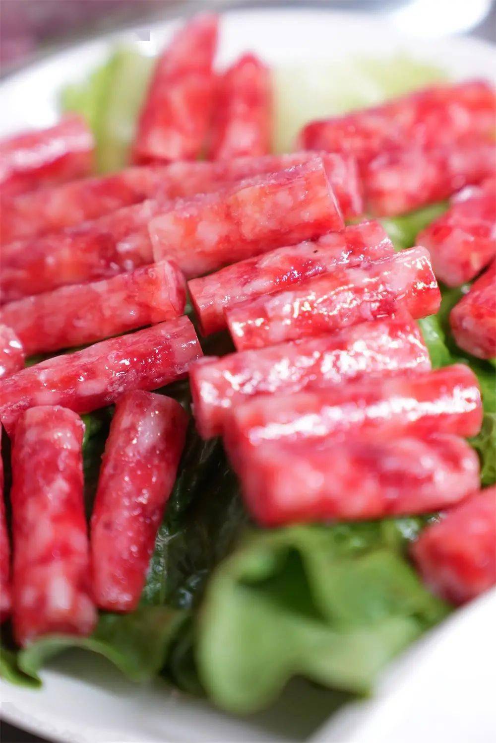 镇宁其他美食丁旗鹅脖与烙锅清明粑美食是镇宁多彩生活中不可或缺的一