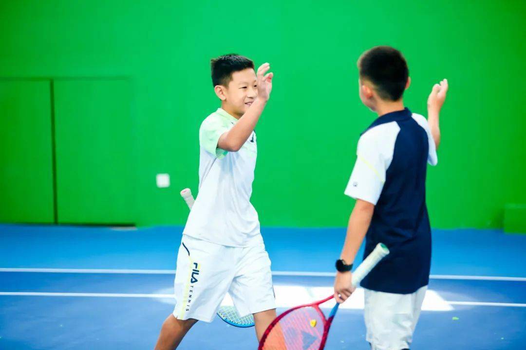 他们是中网球童!_比赛_见证_故事