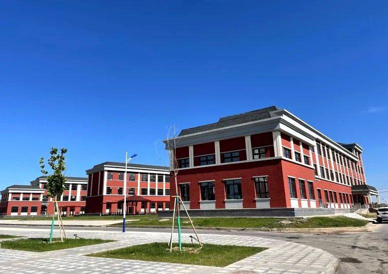 伊宁市三学校将交付使用_设备_投入使用_功能